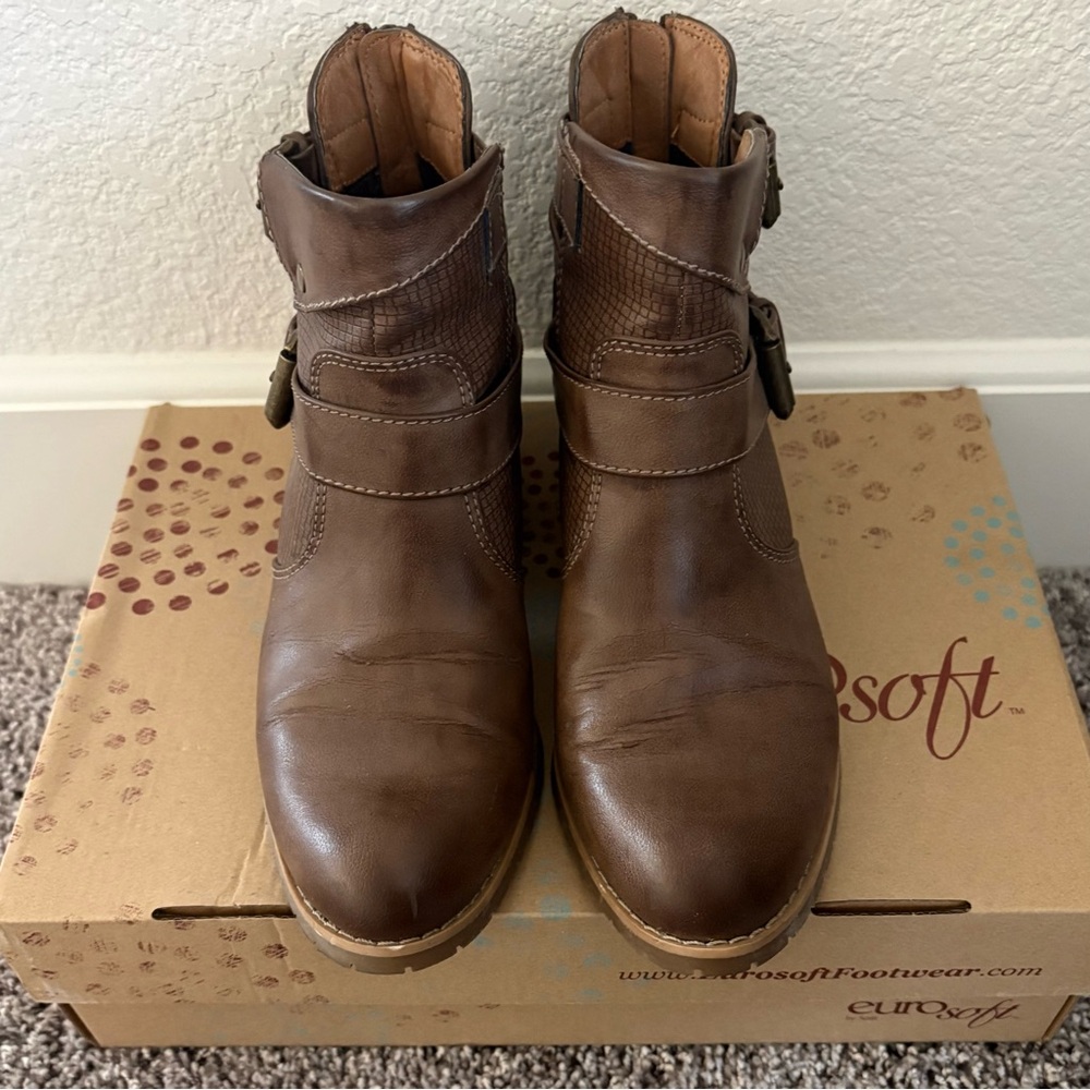 Eurosoft by Sofft Mayra Ankle Boots - Picture 4 of 13